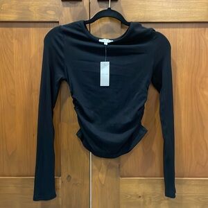 Black scrunched long sleeve